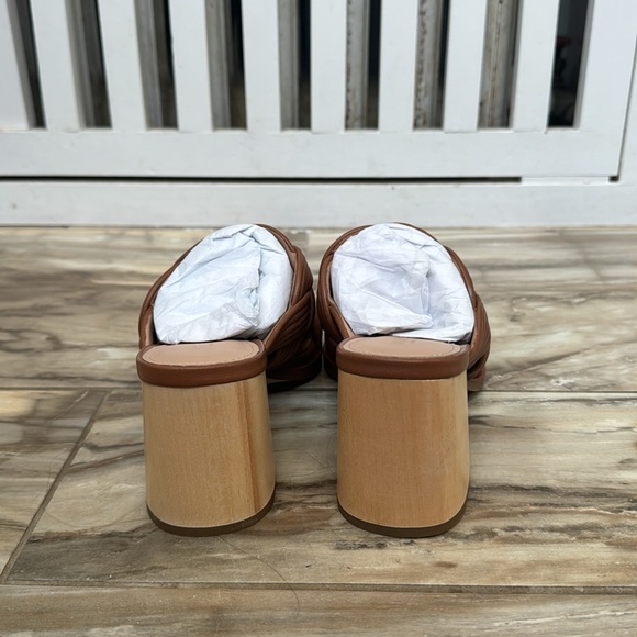 NWT Rachel Zoe Sandals - Picture 3 of 4